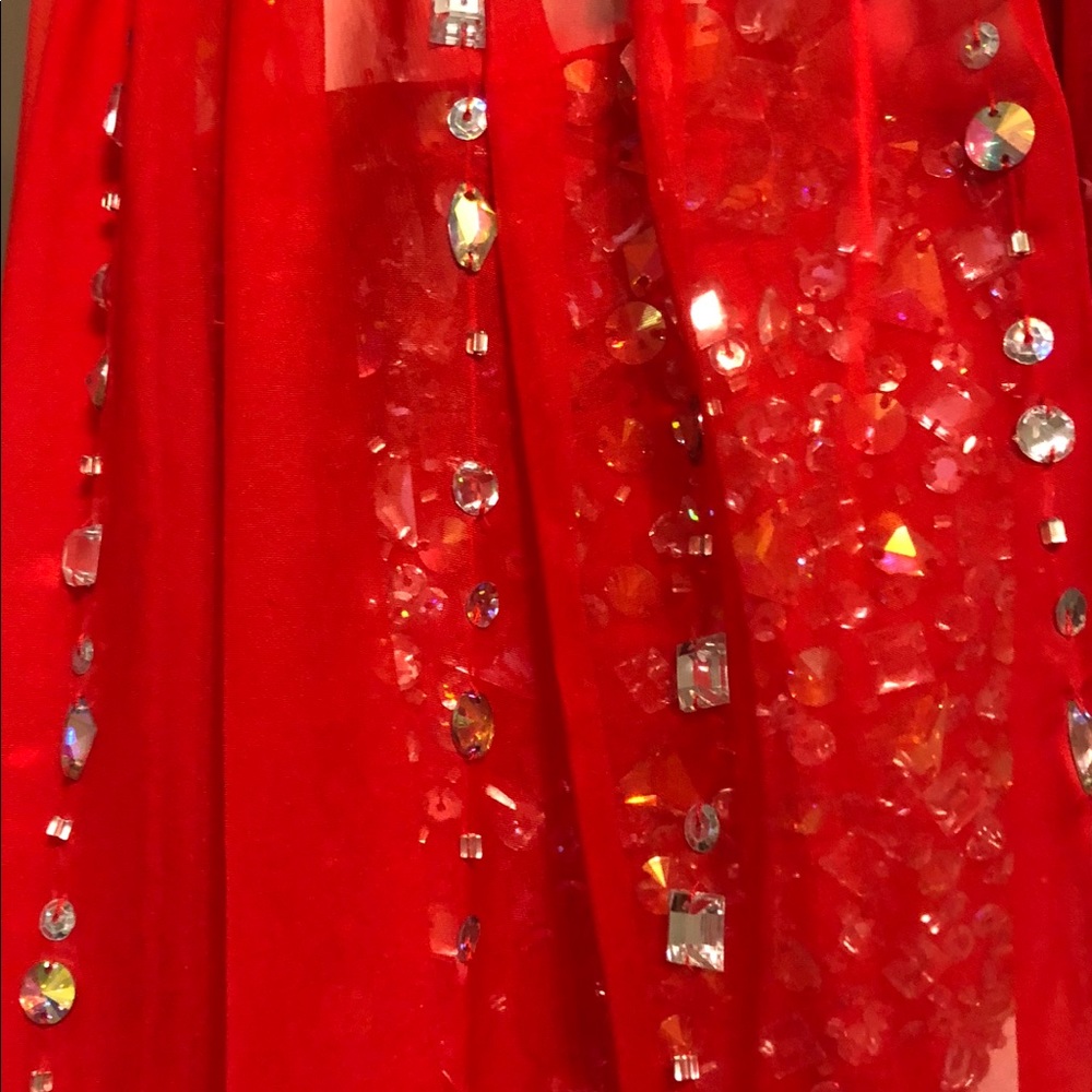 Beautiful prom dress with detachable skirt - Picture 3 of 3